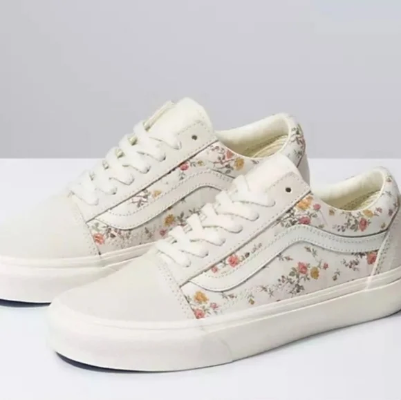 Vans Old Skool Vintage Floral Marshmallow Embroidered Sneakers Women's Size 7.5 - Picture 2 of 6